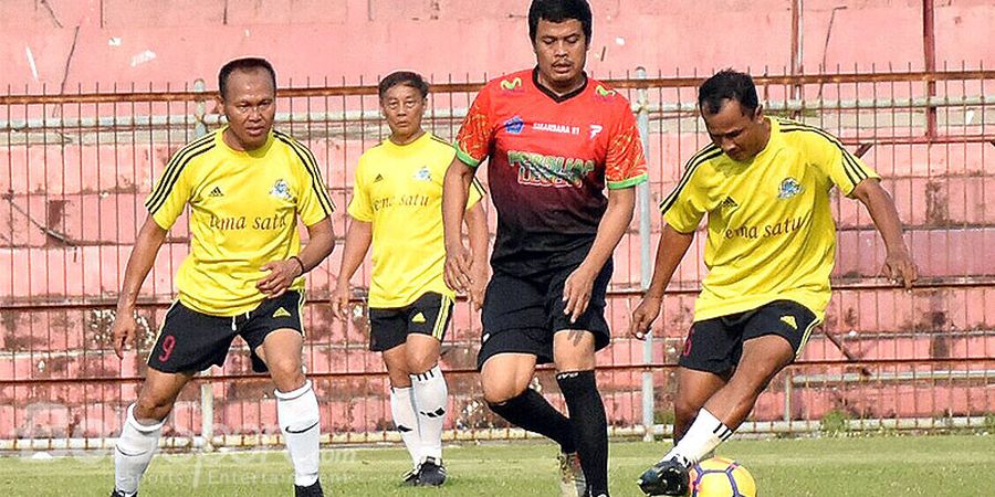 Pesepak Bola Veteran Pulau Dewata Jadi yang Terbaik di Jepara