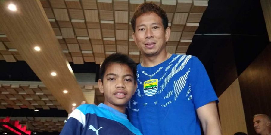 Ditanya Anak Kecil Apakah Pernah Menangis, Begini Jawaban Kiper Persib Bandung