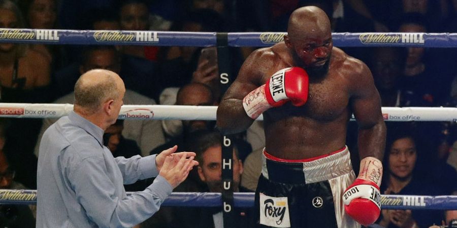 Carlos Takam: Saya Ingin Duel Ulang dengan Anthony Joshua