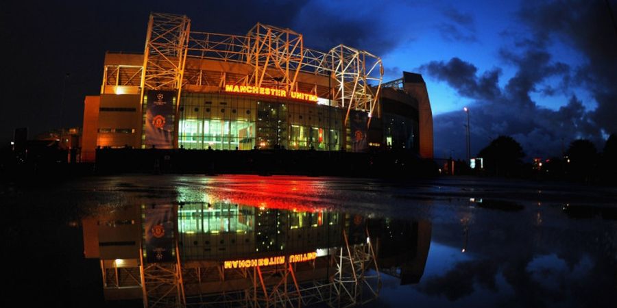 Anies-Sandi Bisa Bikin 5 Stadion Old Trafford Sekaligus, Begini Hitungannya