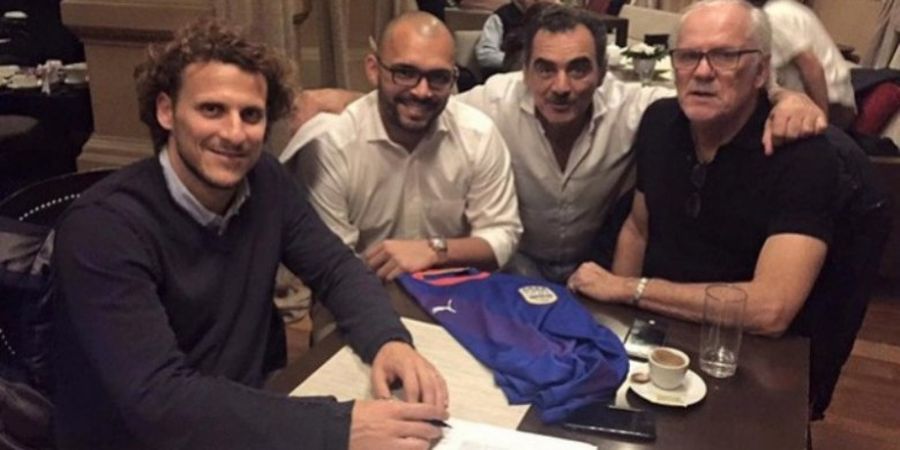 Diego Forlan Resmi Gabung Klub ISL Per Agustus 2016