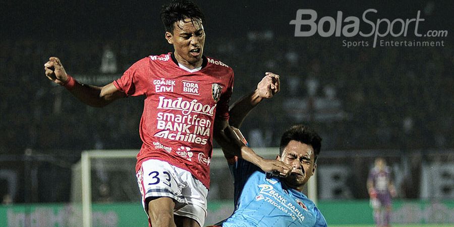 Bali United Vs Borneo FC - Dua Gol Spektakuler Berhasil Selamatkan Muka Tuan Rumah