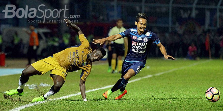 Tak Terlihat dalam Sesi Latihan, Ternyata Ini yang Dilakukan Ezechiel N Douassel