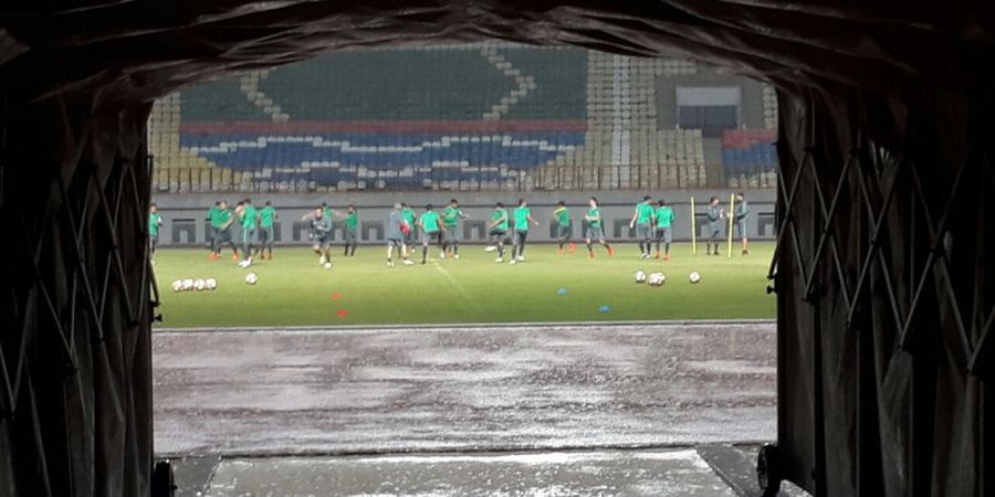 Latihan Perdana Timnas U-23 Indonesia di Cikarang Minus Satu Pemain