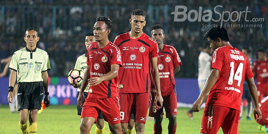 Setelah Degradasi, Derita Semen Padang Bisa Tambah yang Disebabkan Pemain Setia Mereka