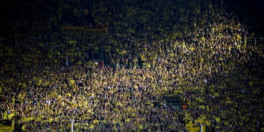 VIDEO - Begini Cara Ultras Dortmund Ungkapkan Kekecewaan Setelah Laga Derbi Lembah Ruhr