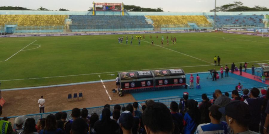 Satu Menit yang Berarti untuk Korban Bom Surabaya dari Markas Arema