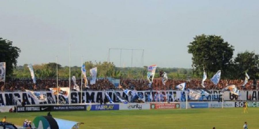 Keren, Chant Baru LA Mania untuk Persela, Kalian Harus Dengar!