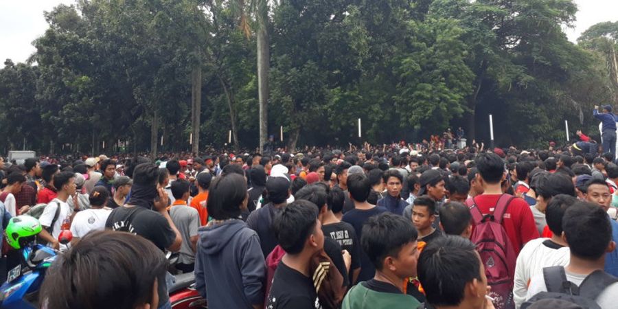 Pertandingan Persija Jakarta Vs Bali United Dimulai Malam Hari, The Jakmania Sudah Hadir di SUGBK