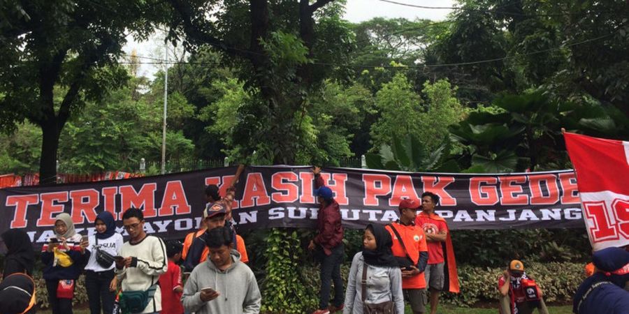 Persija Juara, The Jak Mania: Terima Kasih Pak Gede Widiade