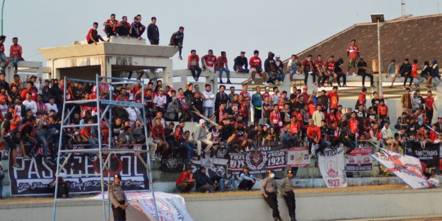 Persibat Batang Vs Persis Solo - Kandang Lawan Rasa Rumah untuk Suporter Laskar Sambernyawa