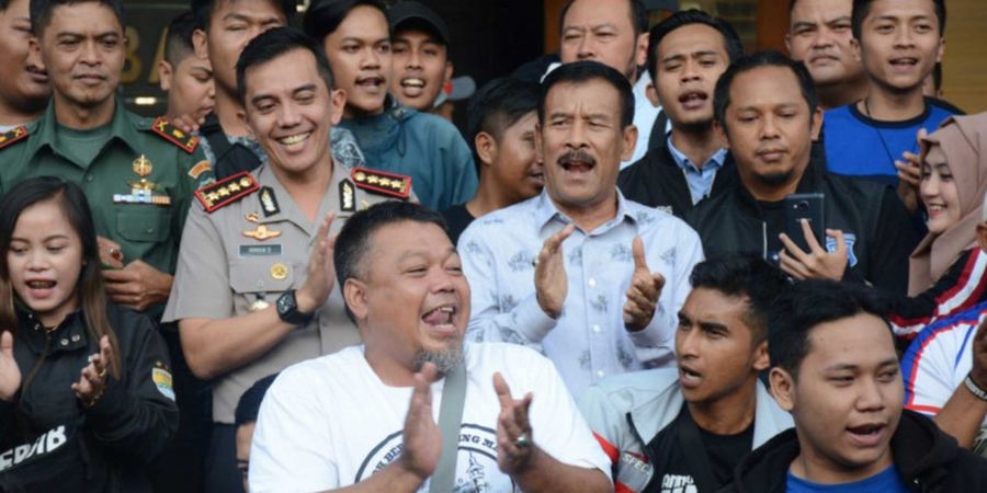 Berita Liga 1 -  Kapolrestabes Bandung Gelar Silaturahmi dengan Petinggi Persib dan Bobotoh 