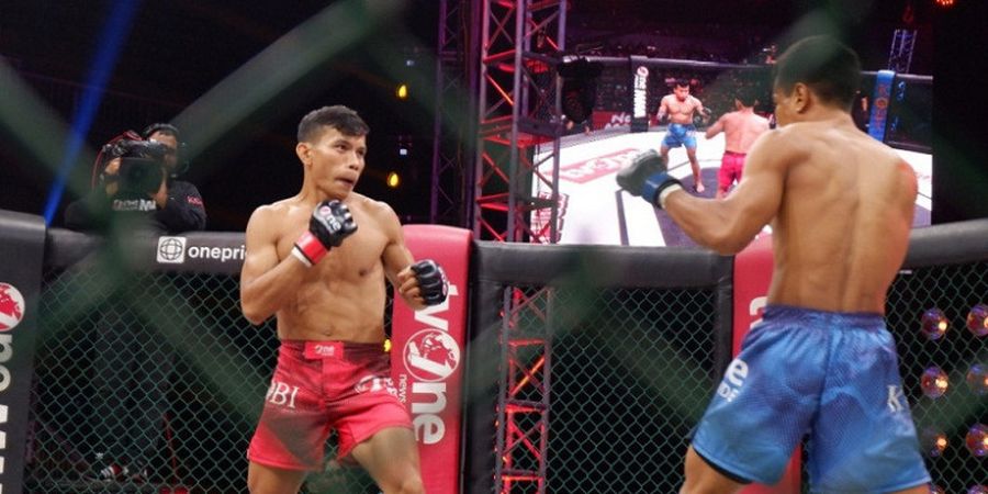 One Pride MMA - Paul Lumihi Pertahankan Gelar Juara Kelas Bulu