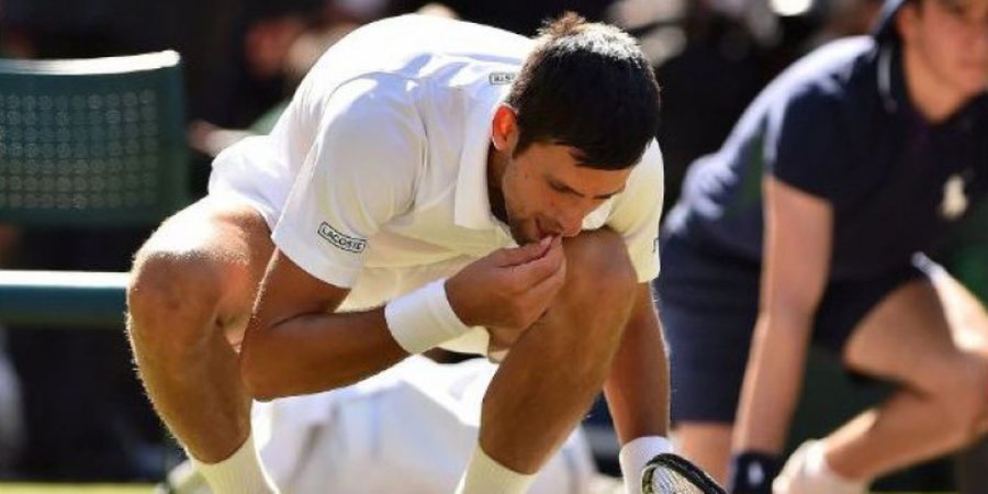 Rebut Gelar Wimbledon 2018, Novak Djokovic Makan Rumput