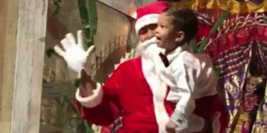 Keceriaan Natal ala Irfan Bachdim dan Keluarga di Ubud