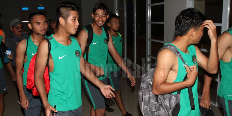 Bikin Pangling! Deretan Bintang Timnas U-23 Berpose Mengenakan Setelan Jas, Netizen Teriak Histeris