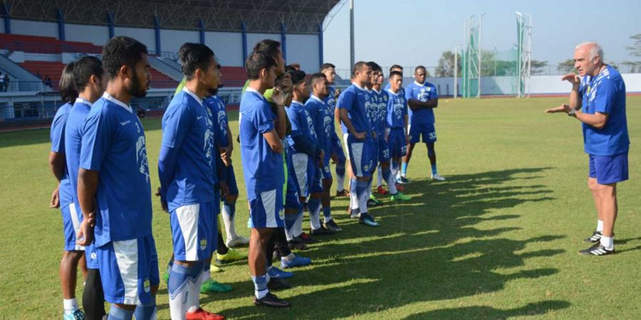 Patrich Wanggai Gabung Latihan, Dua Sosok Penting Persib Menghilang