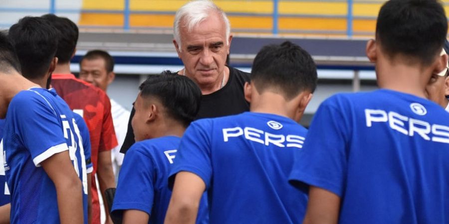 Persib Bandung Terpaksa Pulang dari Kalimantan Karena Tak Ada Tempat Berlatih