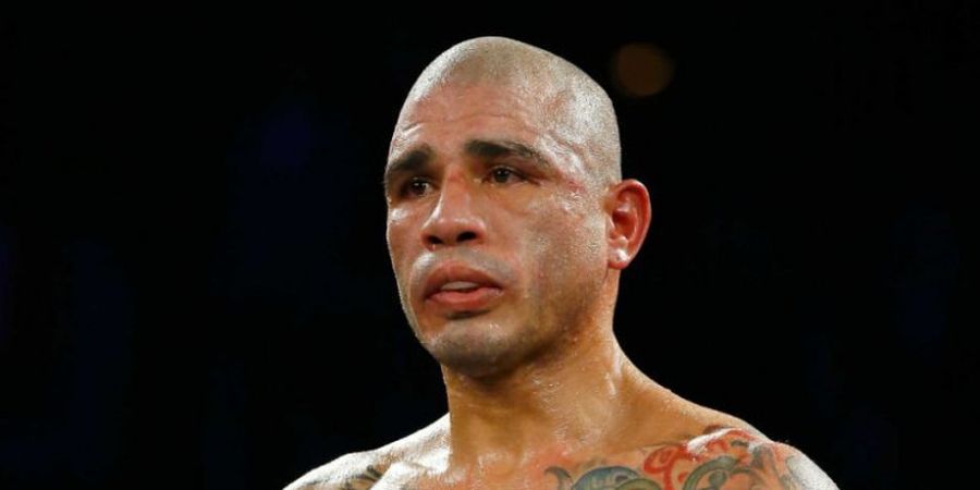 Petinju Miguel Cotto Resmi Pensiun