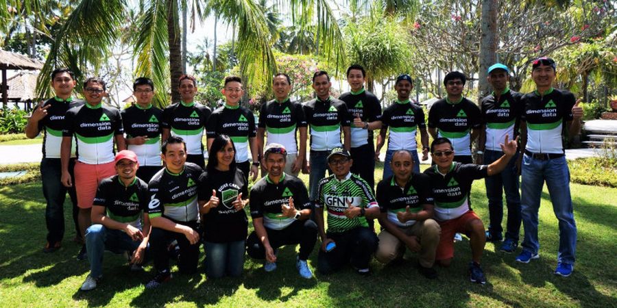 Sepeda dan Beramal ala Dimension Data Indonesia