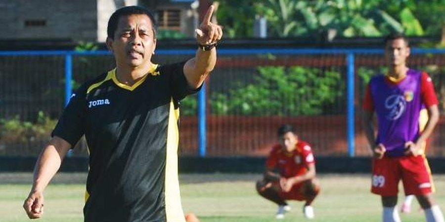 Tiga Pelatih Ini Adakan Pertemuan Sebelum Bertanding