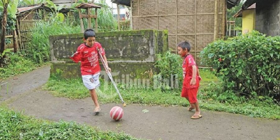 Tak Hanya dari Stefano Lilipaly, Yoko Juga Dapat Hadiah dari Pria Asal Inggris