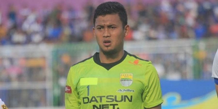 Kembali Raih Hasil Imbang, Kiper Persib Minta Maaf