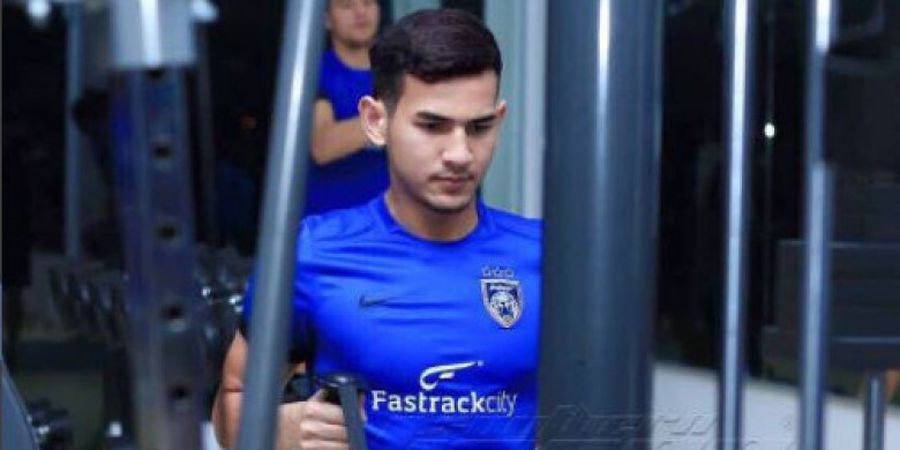 Berpose Keren dan Tampan, Pemain Timnas Malaysia Mengaku Masih Belum Hot