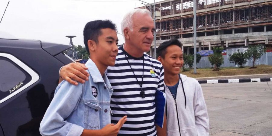 Senangnya Mario Gomez Layani Bobotoh 