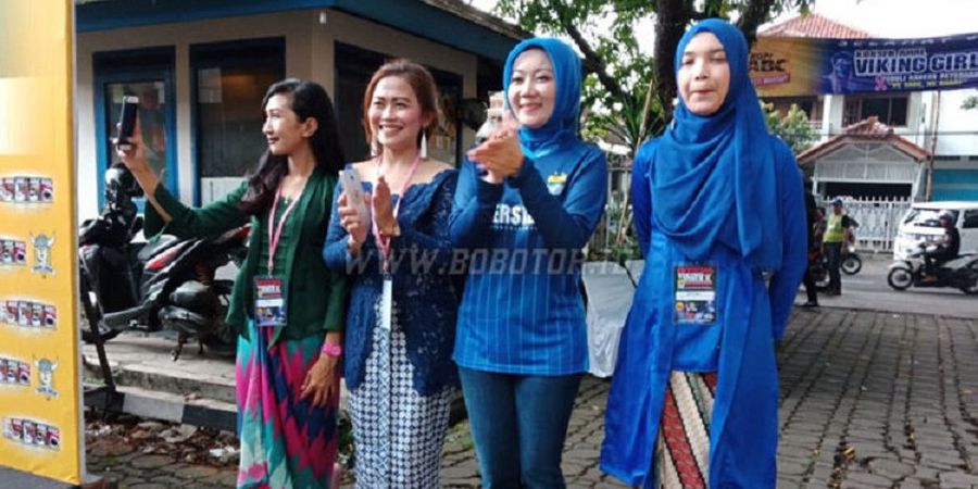 Istri Orang Nomor 1 di Kota Bandung Ini Terlihat Hadir di Acara yang Digelar Viking Girls