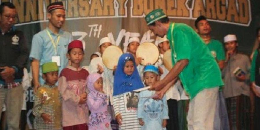 Selain Dukung Persebaya, Bonek Argad Aktif Gelar Agenda Positif di Masyarakat