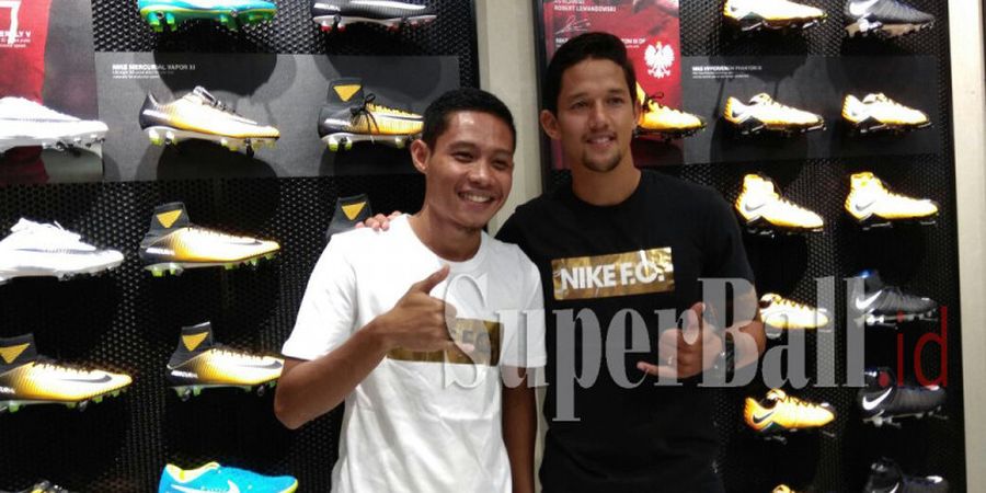 Cerita Irfan Bachdim dan Ratusan Sepatu Sepak Bola Miliknya