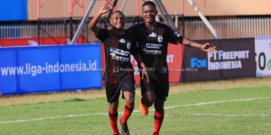 Persipura Vs Bali United - Gol Tunggal Boaz Solossa Kandaskan Usaha Fadil Sausu dkk Naik ke Papan Atas