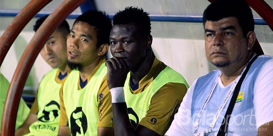 Ezechiel N Douassel Bisa Cepat Beradaptasi dengan Persib