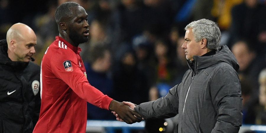 Sudah Dapat Peringatan dari Jose Mourinho, Romelu Lukaku Tetap Asik Nongkrong di Tempat Ini 