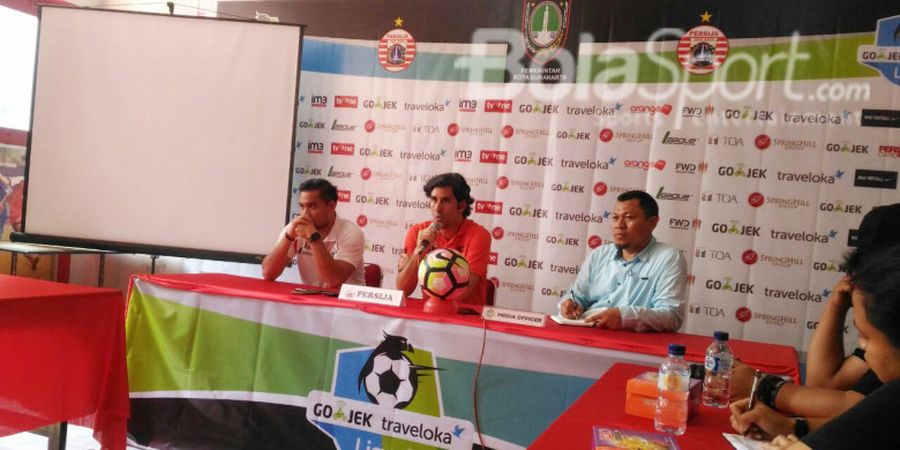 Teco Bandingkan Situasi Persija di Bandung dan Persib di Solo