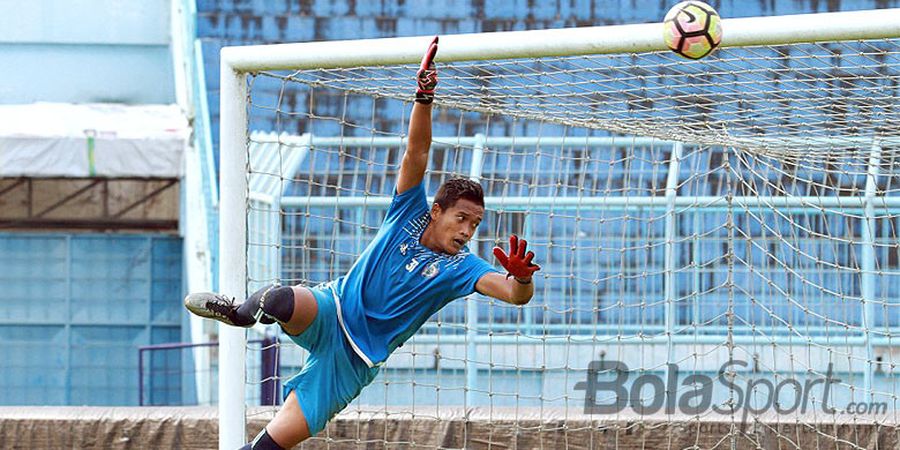 Sosok Ini jadi Faktor Penting Dibalik Merapatnya Kiper Persik Kediri ke Arema FC