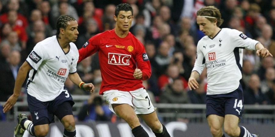 3 Partai Klasik Manchester United Vs Tottenham Hotspur, Nomor 2 Traumatis Banget