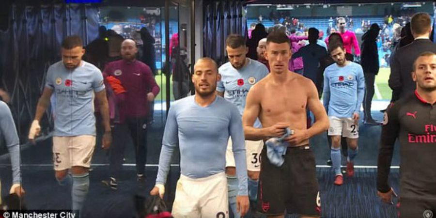 Aneh, Pemain Manchester City dan Arsenal Bertukar Celana