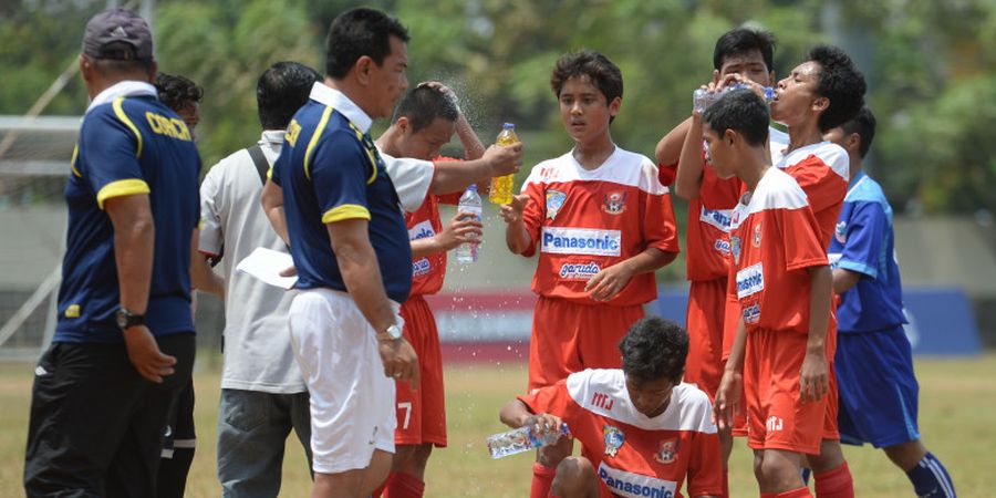 Liga Kompas Gramedia U-14 - Inilah Cara Beberapa Pelatih Liga KG U-14 Asah Fisik para Pemain Muda