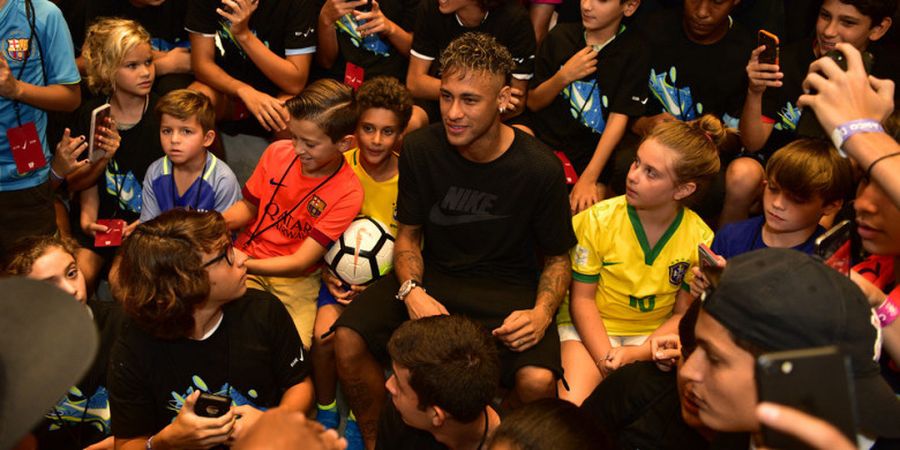 Neymar Hadir, 400 Pasang Sepatu Nike Terjual dalam Waktu 20 Menit