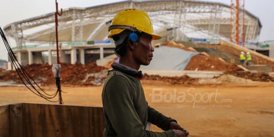 Berita Foto - Mengintip Proyek Renovasi Arena Balap Sepeda Indoor di Rawamangun