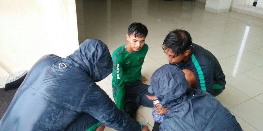 Gelandang Timnas U-19 Indonesia Naik Meja Operasi dan Dipastikan Absen pada Piala Asia U-19 2018