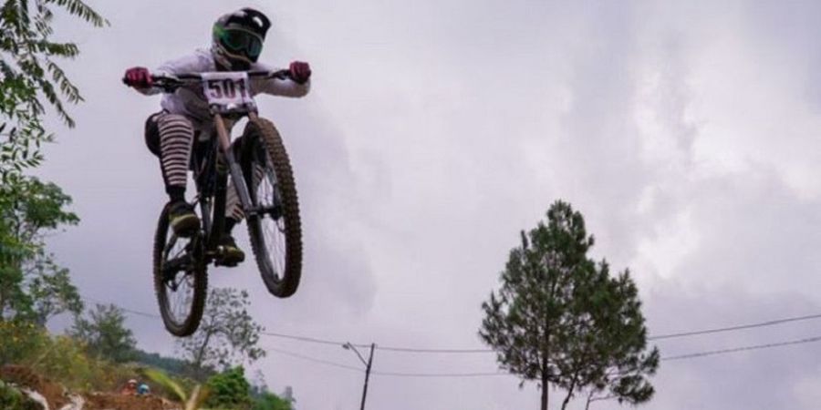 Sekilas Soal Urban Downhill yang Digelar di Kaki Gunung Merapi