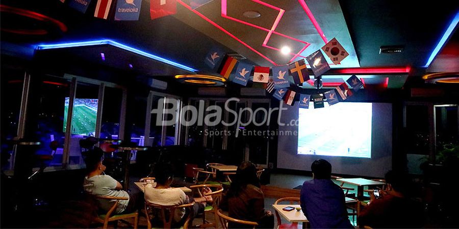 Suasana Malam Kota Malang Dimeriahkan Acara Nonton Bareng Piala Dunia 2018