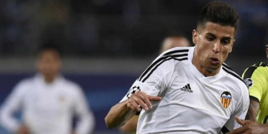 Joao Cancelo Hengkang, Valencia Malah Untung