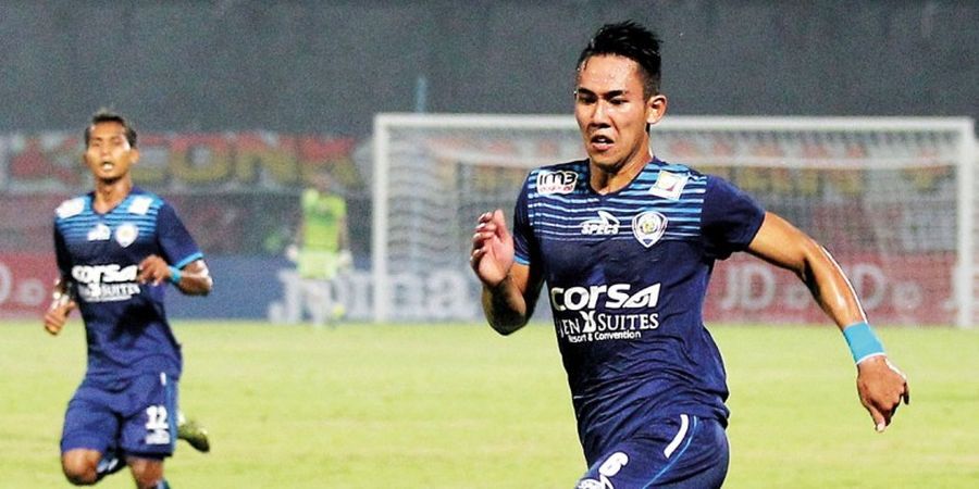 Bek Muda Arema Jagokan West Ham di Premier League 2016-2017