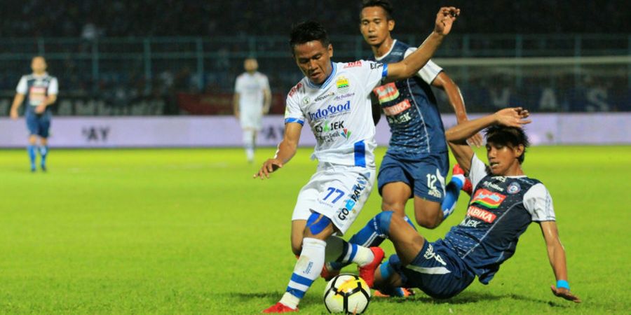 Mendunia! Partai Arema Vs Persib Disorot Media Brasil, Gol Thiago Furtuoso Diapresiasi