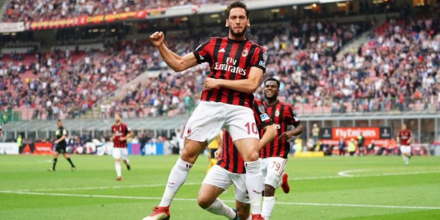 Hasil Babak I AC Milan Vs Hellas Verona - Rossoneri Pukul Tamunya Dua Gol Tanpa Balas