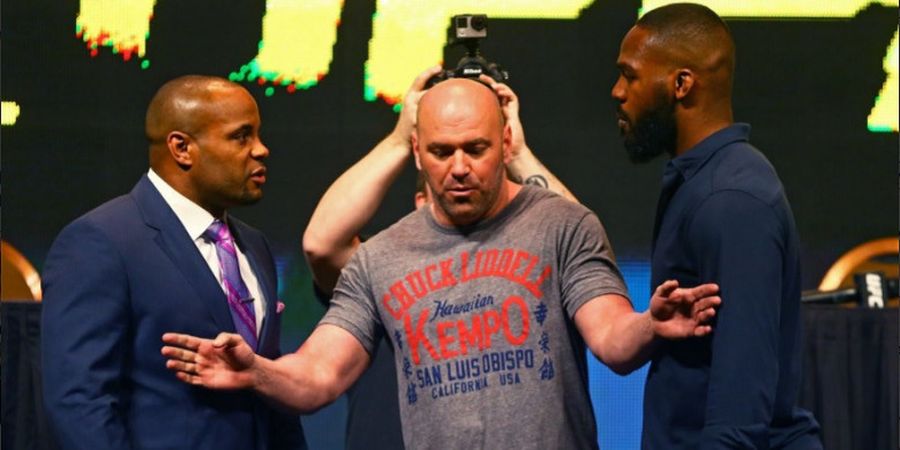 Jon Jones Tak Ingin Gelar Duel Ulang Kontra Daniel Cormier di Kelas Berat